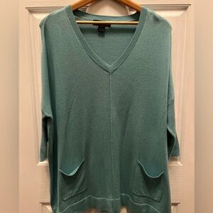 PRE-OWNED AUGUST SILK WOMEN'S V-NECK TUNIC SWEATER- SMALL